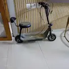 سكوتر كهربائي