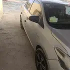 تيوتا يارس للبيع موديل 2015