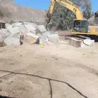 سواق بكلين ومعلم بنيان حجر وقص صخور