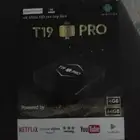 رسيفر t19pro مع اسلاكه وريموت ويجي بكرتونه وغلافه