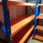 لبيع جميع انواع الرفوف الجديده رفوف التخزين ارفف منازل