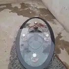 طربيزه زجاج نظيفة جدا
