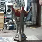 العيون