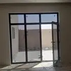 وجهت معا باب