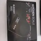 ميزان صغير لوزن كميات الطعام وميزان كبير لوزن الاشخاص