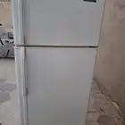 ثلاجه ومساند ظهر