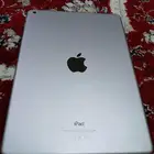 على السوم iPad 9.7 الجيل السادس 1