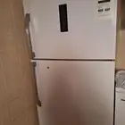 ثلاجه للبيع المستعجل