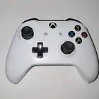Control Xbox One الون ابيض