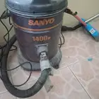 مكنسه كهربائيه