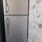 للبيع
