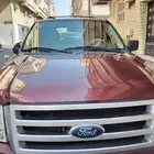 Ford Expedition XLT 2012 model