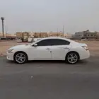نيسان مكسيما