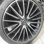 يتوفر لدينا جنوط مرسيدس الجوهره اصلي وكاله مقاس 21