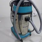 مكنسه جاف ورطب فالكون ناقص العمود الفضي ويحتاج عجله وحده فقط