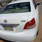 Toyota yaris 2011