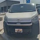 تايوتا فان