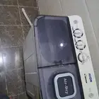 أغراض للبيع مع سجاده وسرير كبير مرتبه