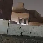 مطلوب شخص لمشاركة فى سكن غرفة بالقرنية
