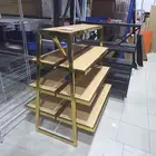 استاند هرمي 120
