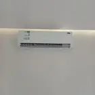 يوجد جميع المكيفات الجديده بالكرتونه