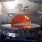 افران بيتزا نابولي ومعجنات