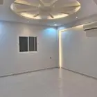 للايجار دور ارضي في حي الياسمين