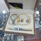ساعة رجالي وانساني