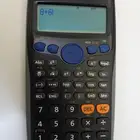 آلة حاسبة علمية من كاسيو