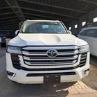 تويوتا لاندكروزر جكسار رقم 3 ابيض بنزين 2026