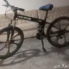 سيكل رياضي واثنين ثلاجة كلهم بحالة جيدة