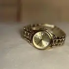 ساعه كوتش نسائية للبيع