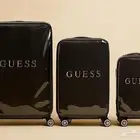 شنط سفر Guess من الشماسي