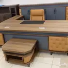 طقم مكتب فخم جلد بيج فاخره و مكاتب مدير مودرن شكل جديد وصل
