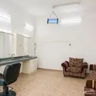 محل حلاق للتقبيل