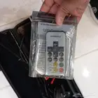 للبيع كشاف لد يشبك علئ بطاريه السياره علئ السوم