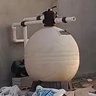 فني مسابح وتشطيب وتركيب فلاتر ومضخات وتركيب مسابح فايبروتاسس