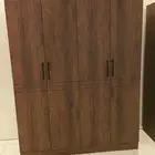دواليب ملابس بعده مقاسات وبعده الوان