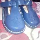 للبيع حذاء اطفال