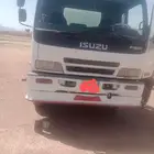 ايسوزو وايت لوري للبيع