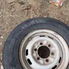 للبيع ثنين جنوط بكفراتهم