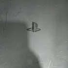 سوني 4مستعمل مع يدتين