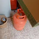 اسطوانات غاز فارغة للبيع سعر الاسطوانة الواحدة 180