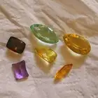 موثوقة وأرخص. أحجار كريمة أصلية