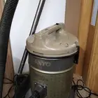 مكنسة كهربائية
