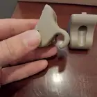 كلبس حامل شماسة هيونداي سنتافي بني