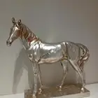 تحفه سيراميك على شكل خيل
