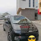 ستاريا أسود للإيجار مع السائق بعقد رسمي