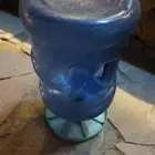 سقاية ماء للطيور