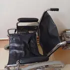 عربة او كرسي متحرك للبيع (مستعمل)